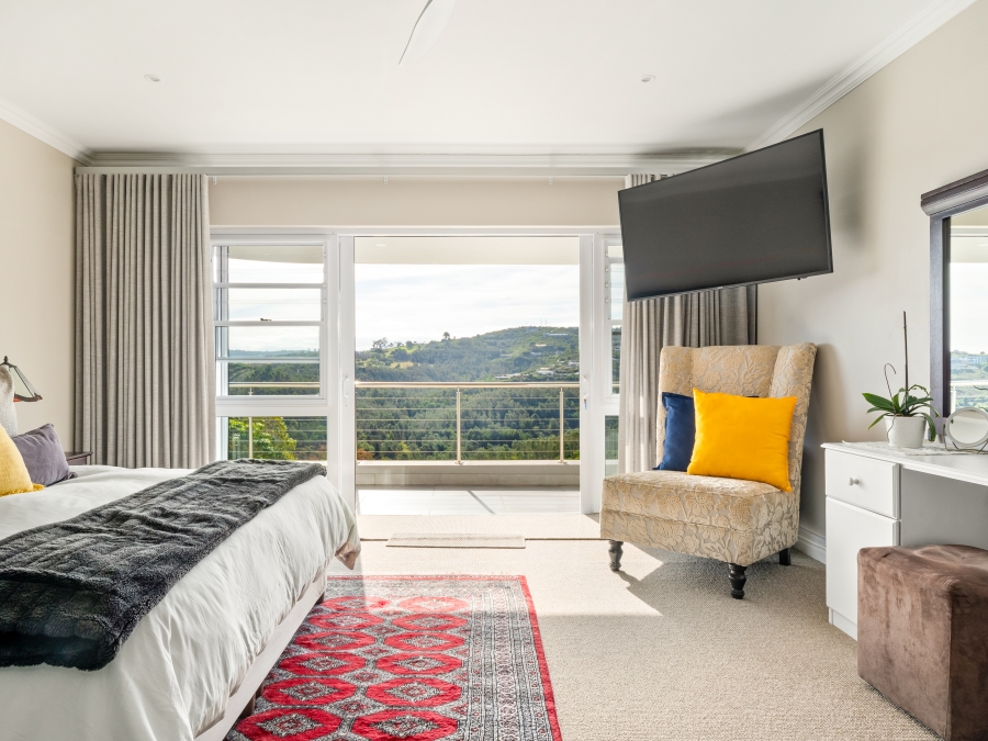 4 Bedroom Property for Sale in Knysna Heights Western Cape